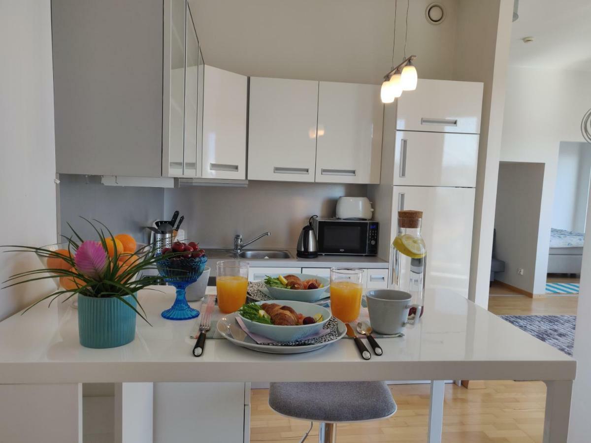 Lootsi Apartment With Sauna, Next To Old Town, City Center, Port Tallinn Ngoại thất bức ảnh